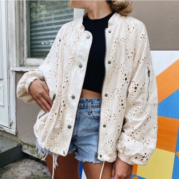 Free People Jackets & Blazers - Free People Daisy Jane Bomber Jacket Cream Neutral Floral Embroidery Women’s XS